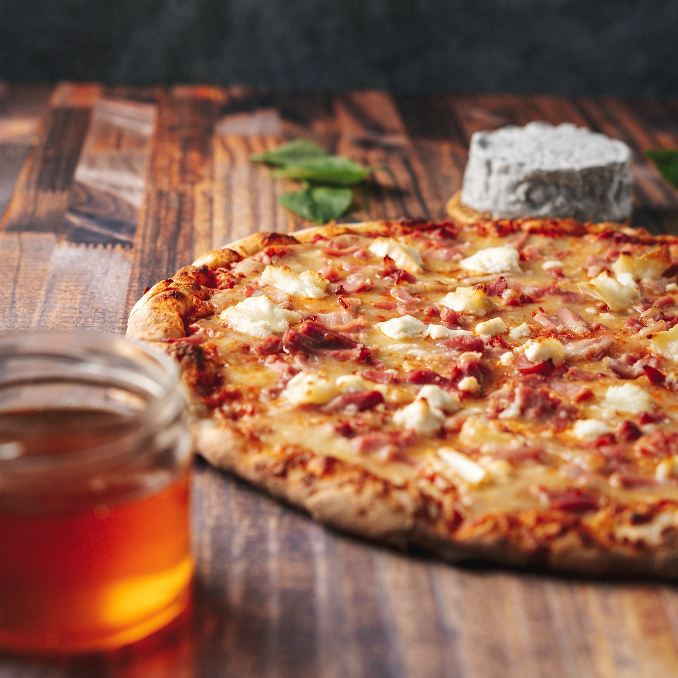 Pizza chèvre miel bacon